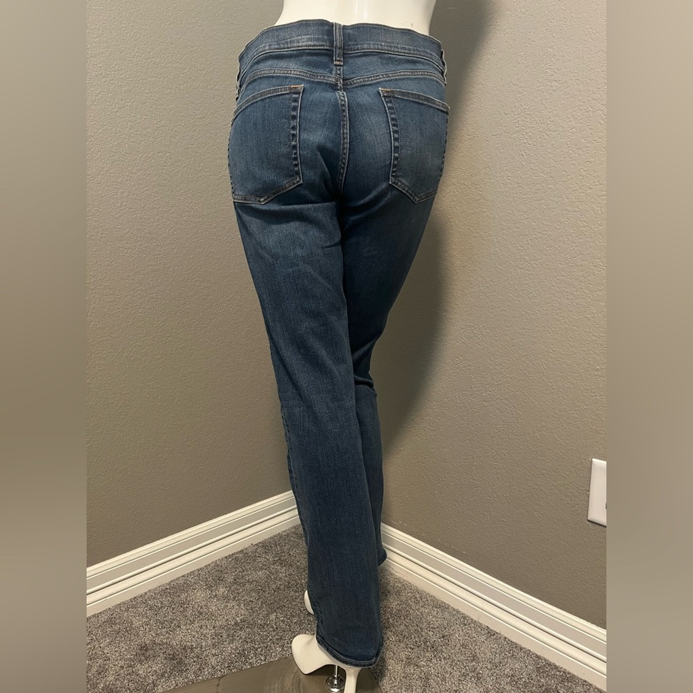 J. CREW Stretch Women’s   8” 1/2  Low - Rise  Medium Wash Blue Jeans Size 28 R - Picture 5 of 13